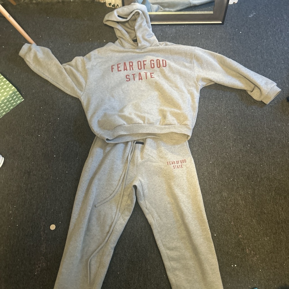 Essential sweatsuit men size s
